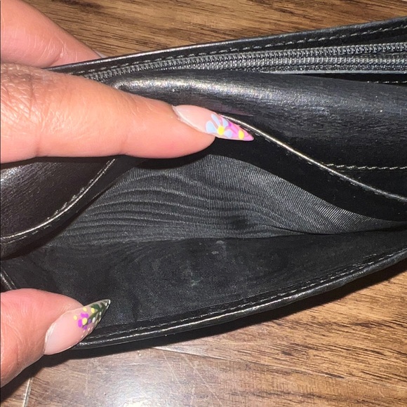 Gucci Interlocking ‘G’ Long Wallet - Picture 10 of 12